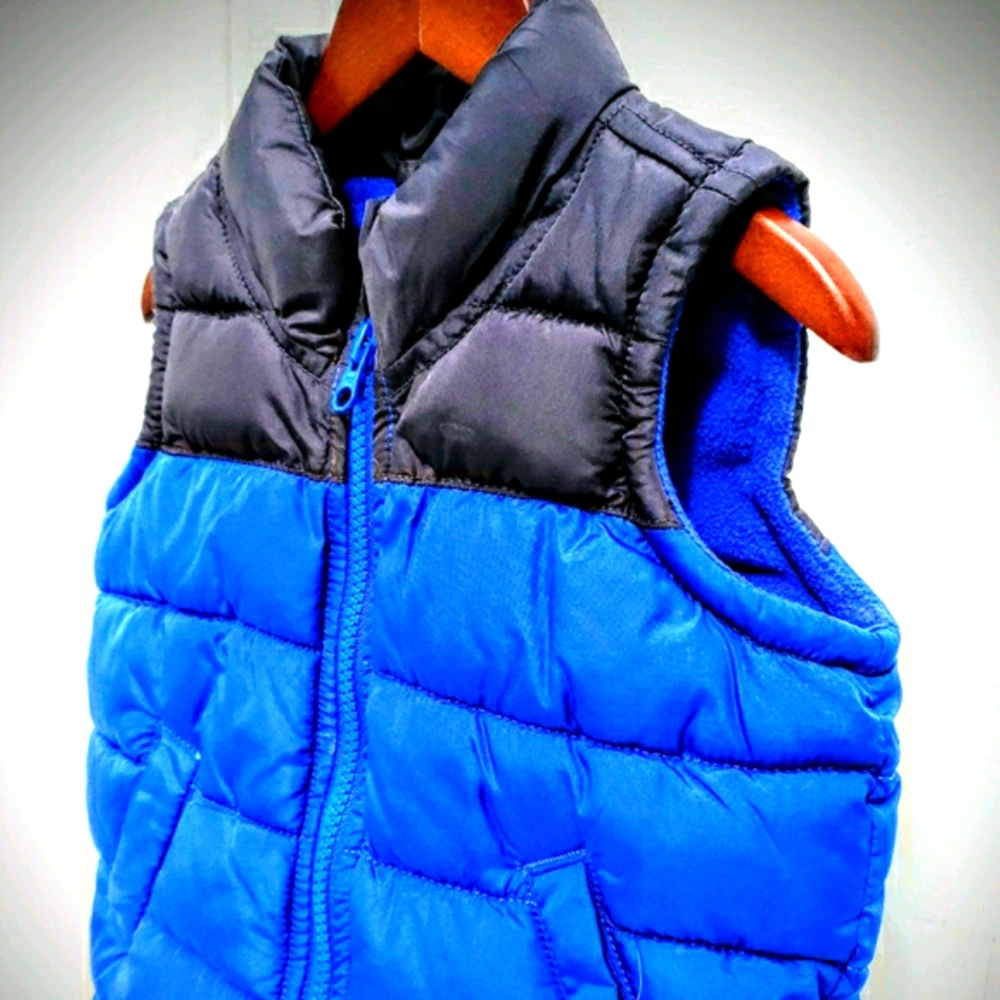 Old Navy Two-Tone Frost Free Puffy Vest